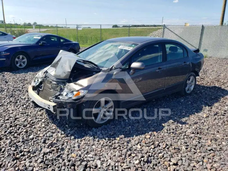 2010 Honda CIVIC фото