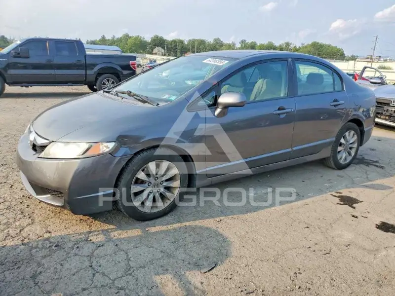 2010 Honda CIVIC фото