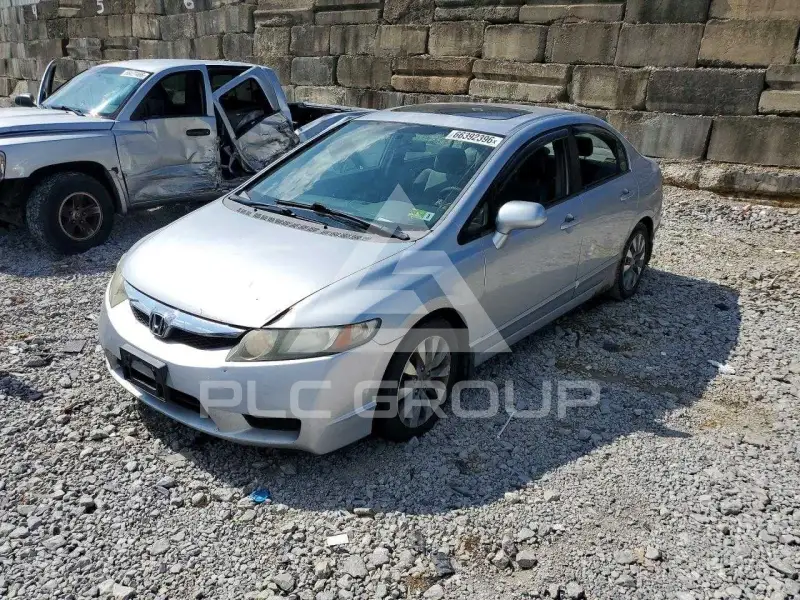 2010 Honda CIVIC photo