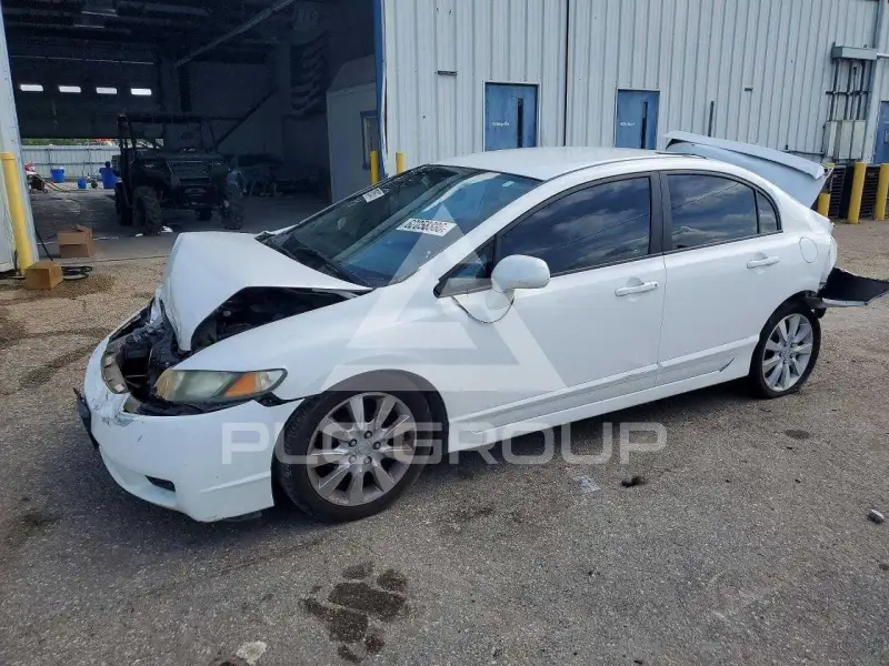 2010 Honda CIVIC фото