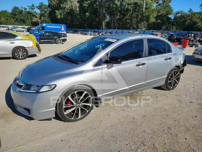 2010 Honda CIVIC фото