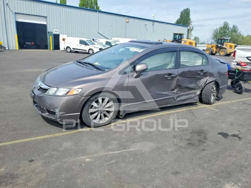 2010 Honda CIVIC фото