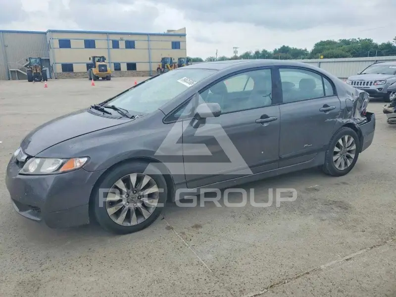 2010 Honda CIVIC photo