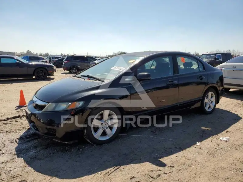2010 Honda CIVIC фото