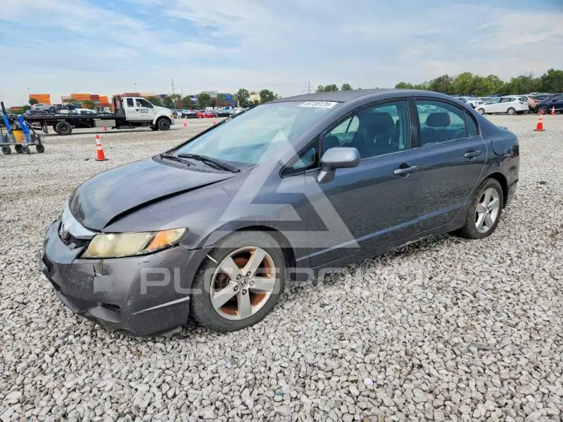 2010 Honda CIVIC фото