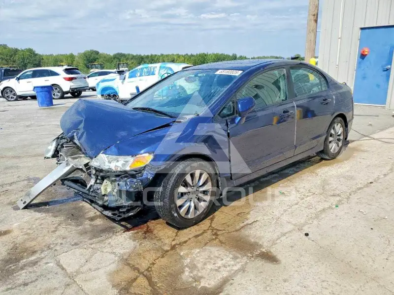 2010 Honda CIVIC фото
