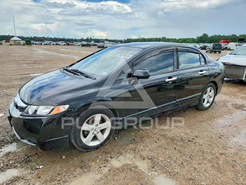 2010 Honda CIVIC photo