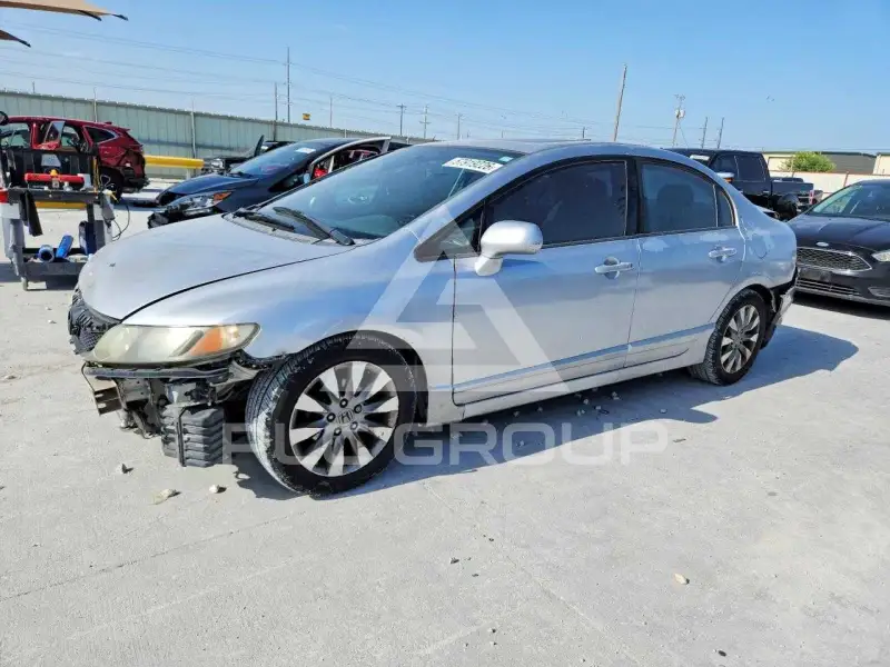 2010 Honda CIVIC фото