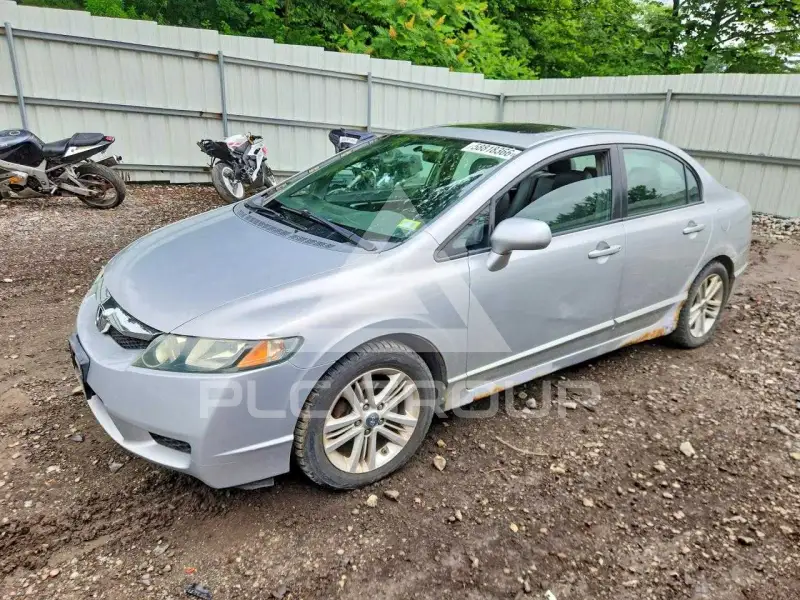 2010 Honda CIVIC photo