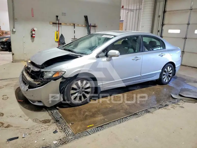 2010 Honda CIVIC фото