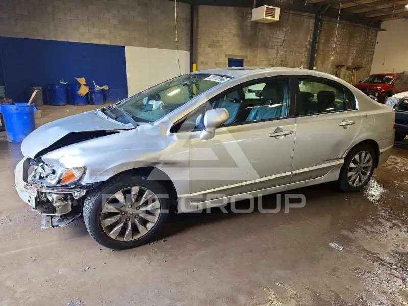 2010 Honda CIVIC photo