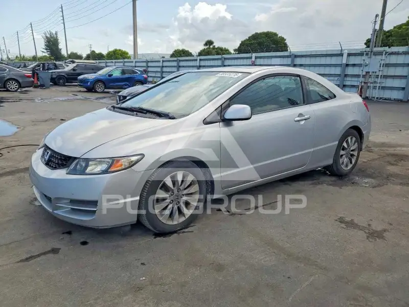 2010 Honda CIVIC фото