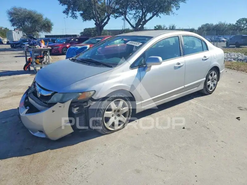 2010 Honda CIVIC photo