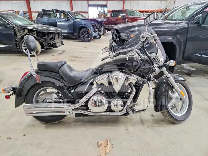 2010 Honda VT photo