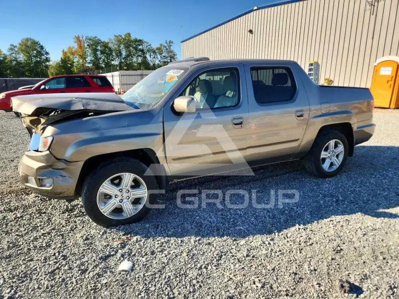 2010 Honda RIDGELINE photo