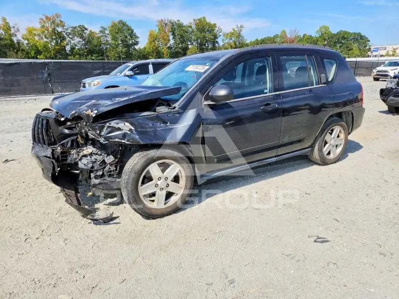 2010 Jeep COMPASS фото