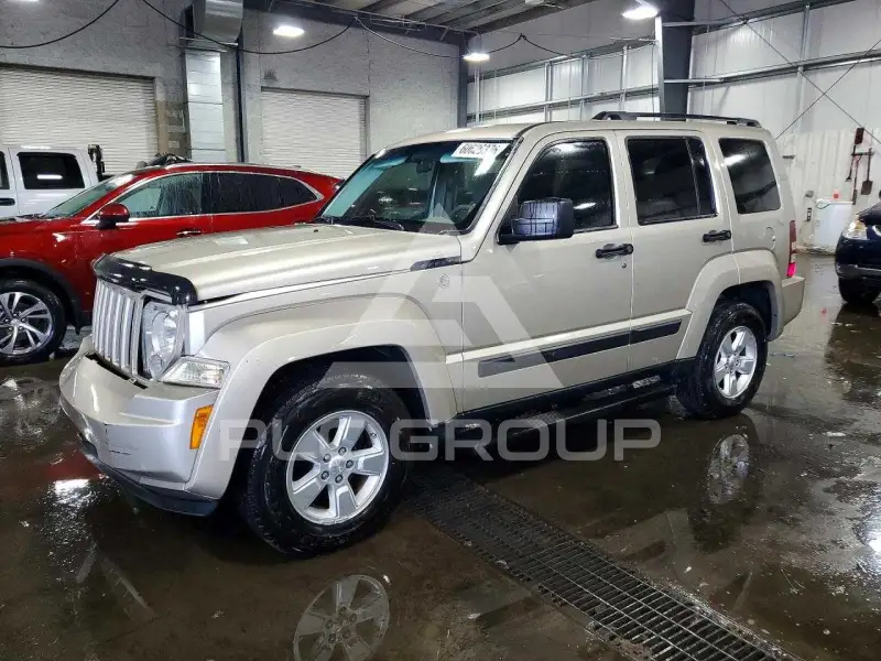 2010 Jeep LIBERTY photo