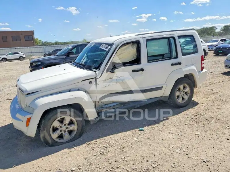2010 Jeep LIBERTY фото