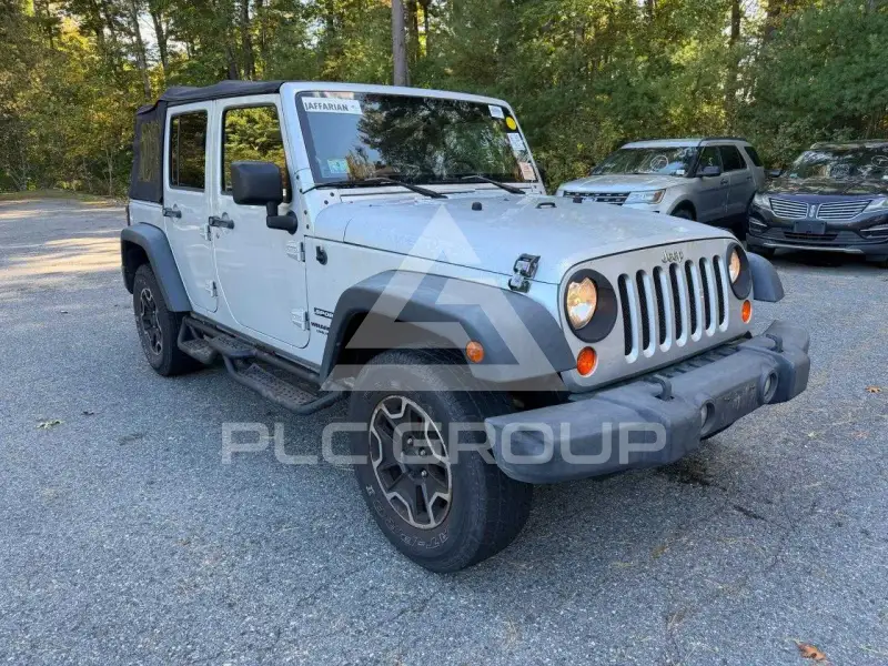 2010 Jeep WRANGLER фото