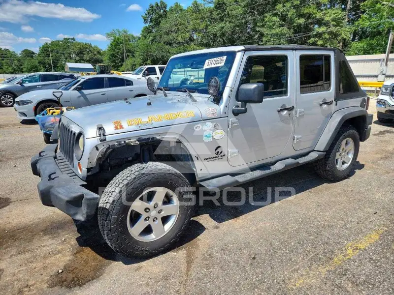 2010 Jeep WRANGLER фото