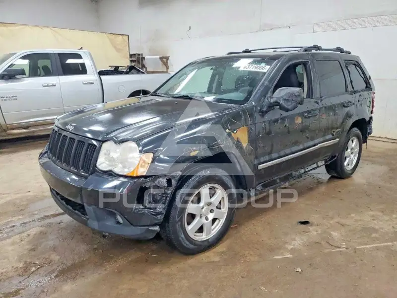 2010 Jeep CHEROKEE photo