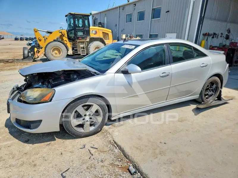 2010 Pontiac G6 фото