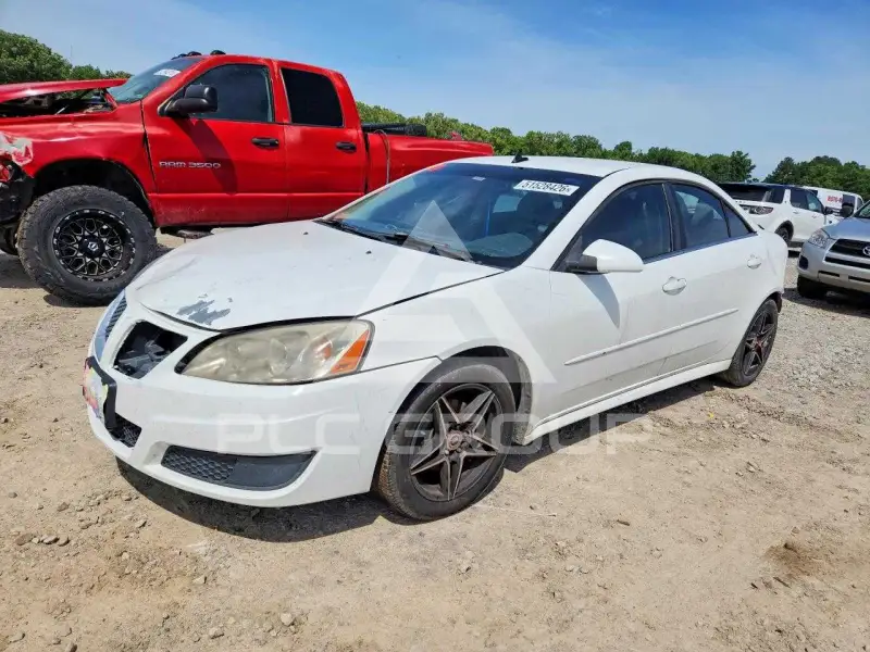 2010 Pontiac G6 фото