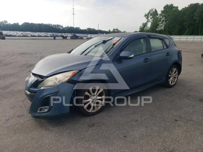 2010 Mazda 3 photo