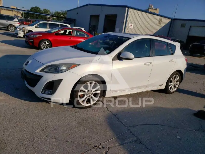 2010 Mazda 3 photo