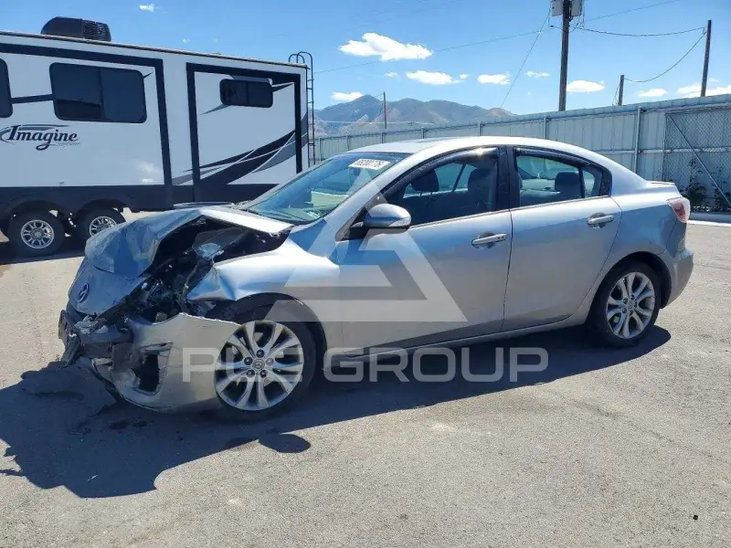2010 Mazda 3 фото