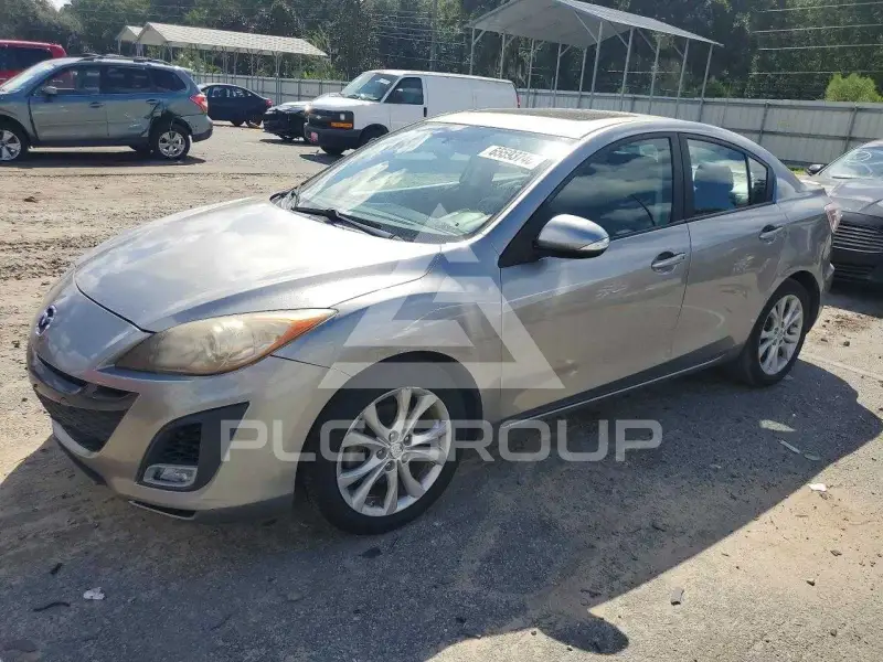 2010 Mazda 3 photo