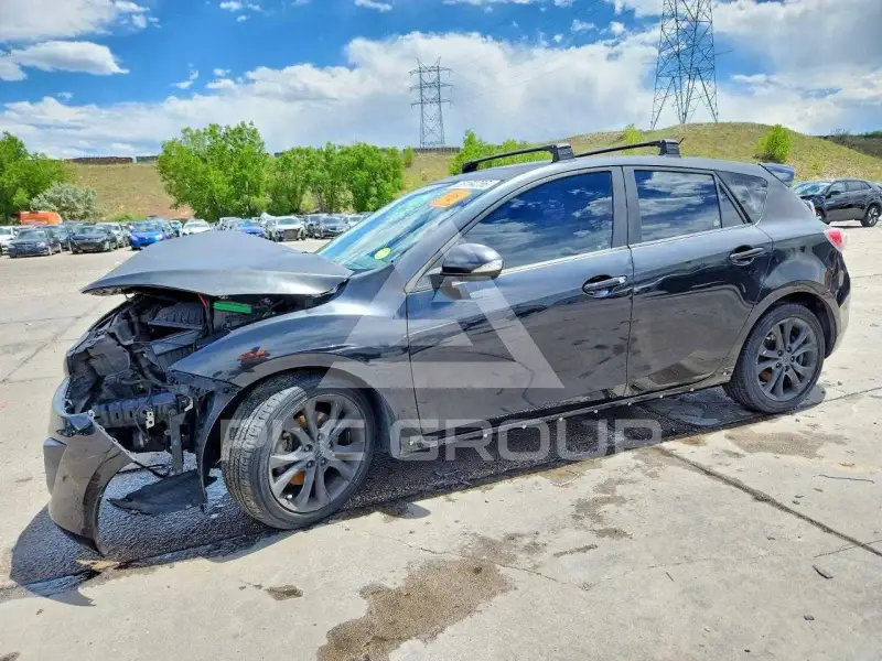 2010 Mazda 3 photo