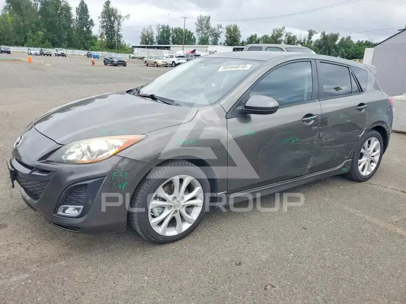 2010 Mazda 3 photo