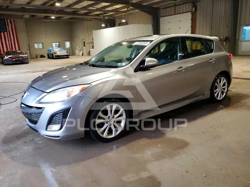 2010 Mazda 3 photo