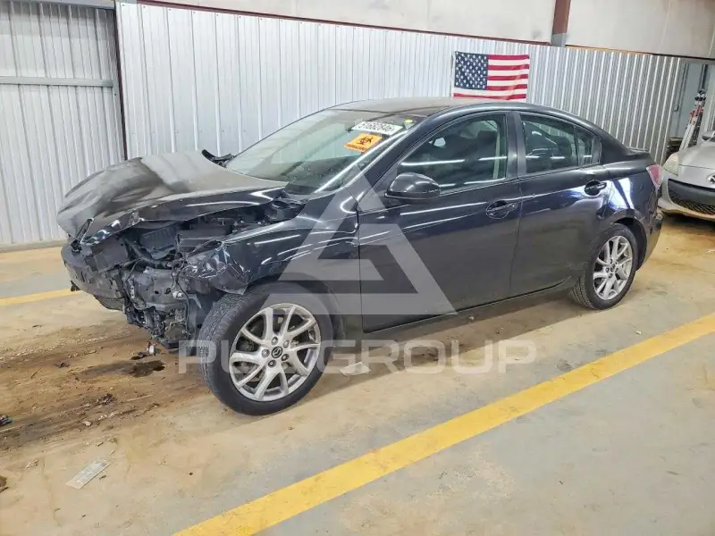 2010 Mazda 3 photo