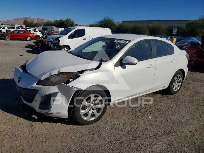 2010 Mazda 3 photo