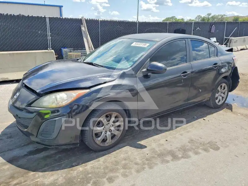 2010 Mazda 3 photo