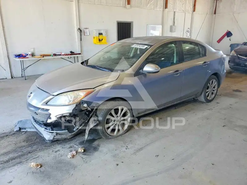 2010 Mazda 3 photo