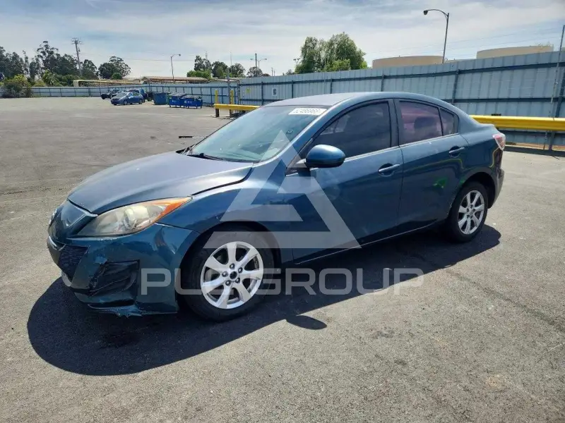 2010 Mazda 3 photo