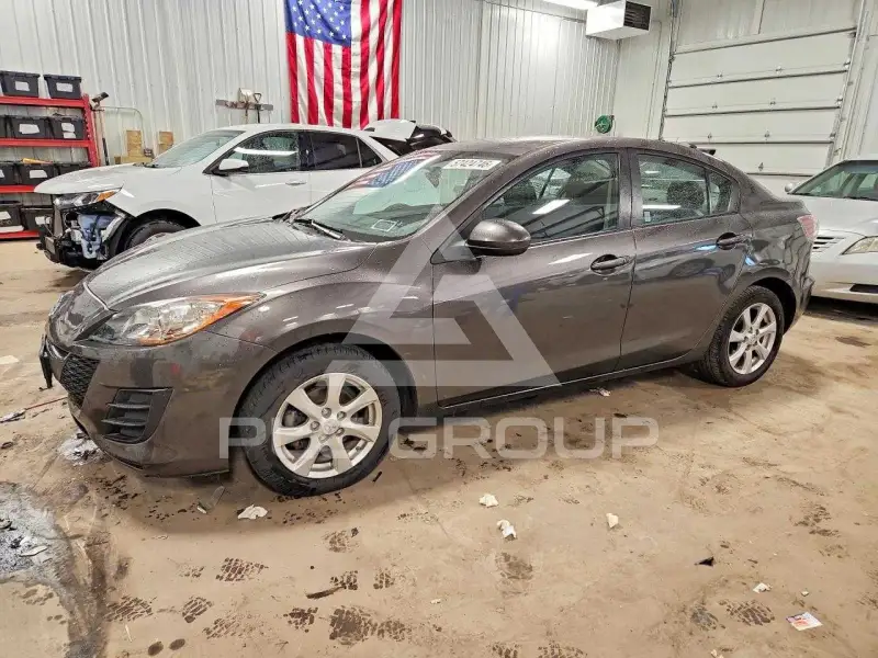 2010 Mazda 3 photo