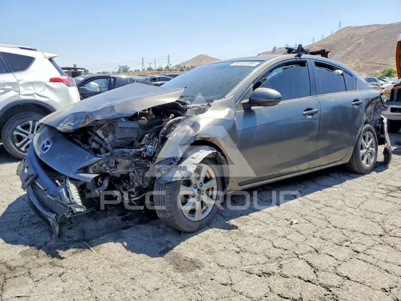 2010 Mazda 3 photo
