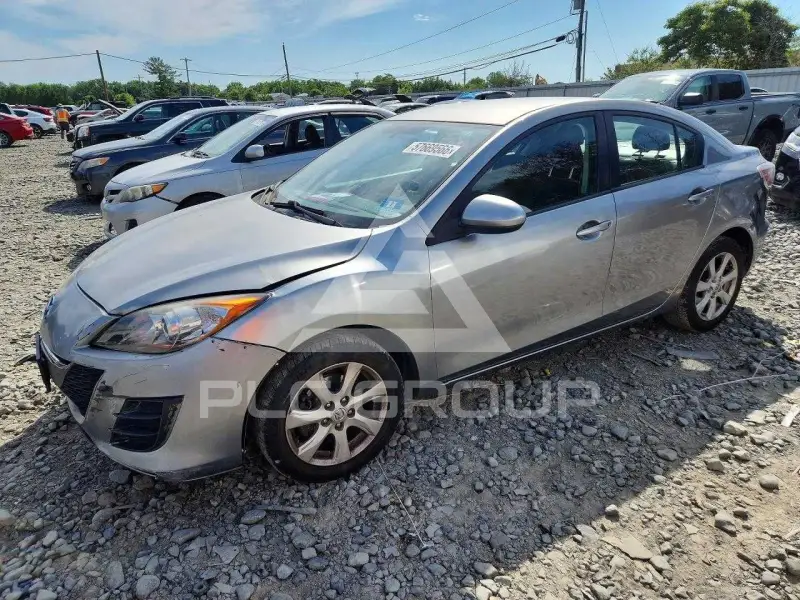 2010 Mazda 3 фото