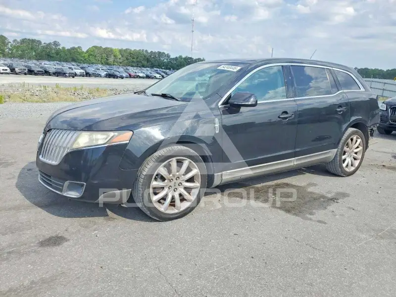 2010 Lincoln MKT фото