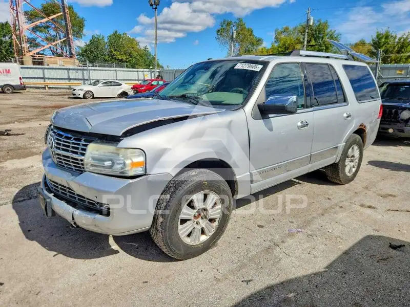 2010 Lincoln NAVIGATOR фото