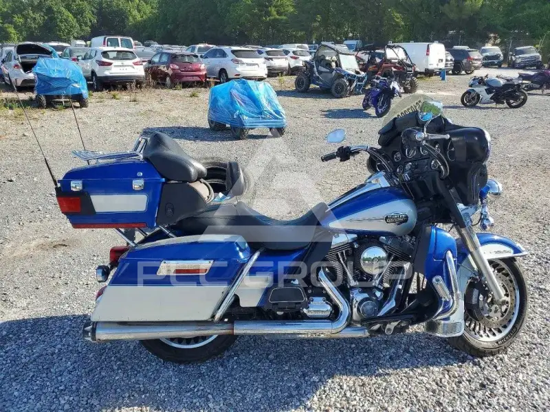 2010 Harley-Davidson FL фото
