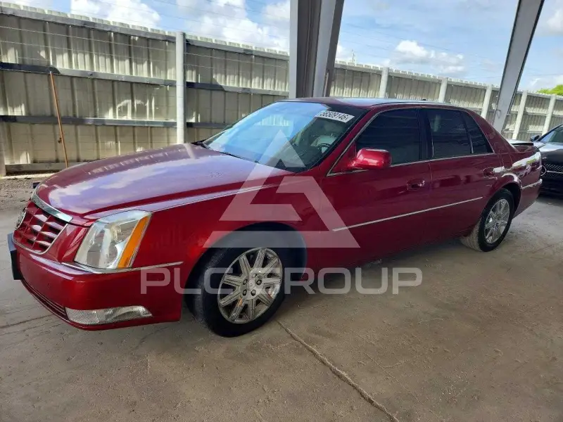 2010 Cadillac DTS photo