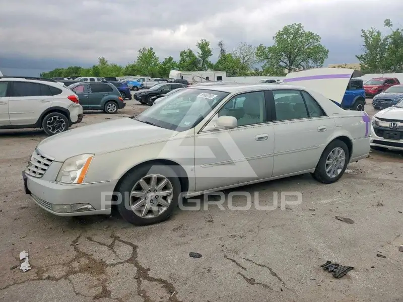 2010 Cadillac DTS фото