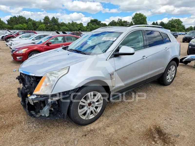 2010 Cadillac SRX photo