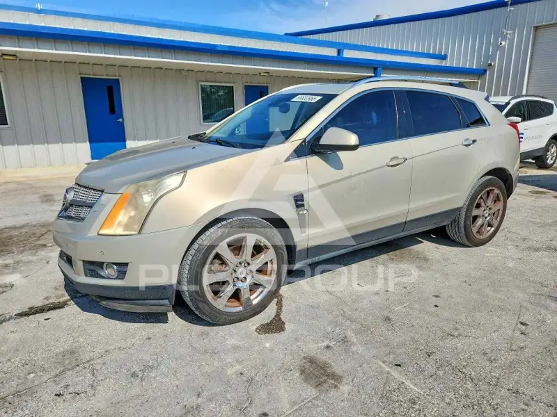 2010 Cadillac SRX photo
