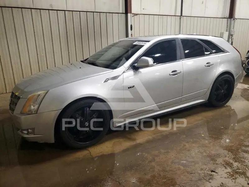 2010 Cadillac CTS photo